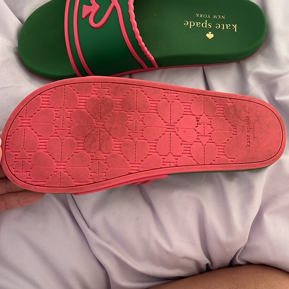 Kate Spade Pool Slide - Picture 4 of 13